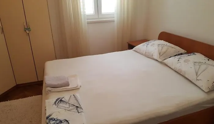 Kate, 3 - Bedroom Daire *