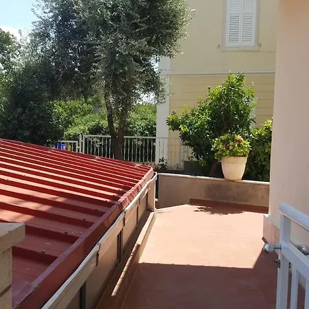 Kate, 3 - Bedroom